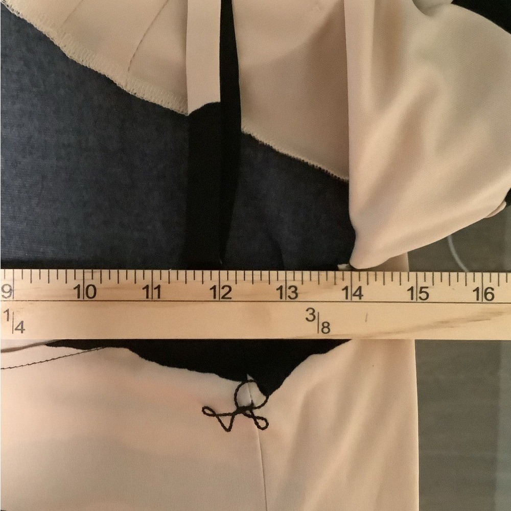 Abstract Print Maxi Dress Black Cream Layered Bodice Tie Back 837043 RN 58142 - Picture 2 of 12